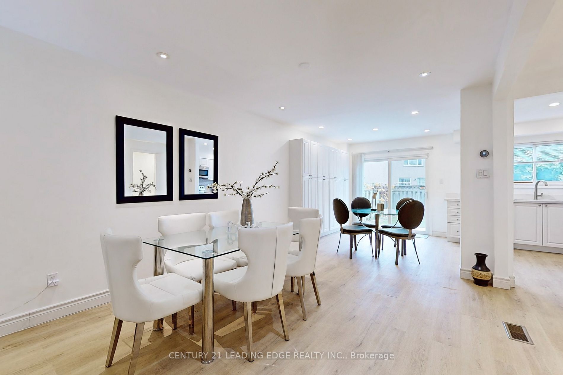 70 Jaffray Road