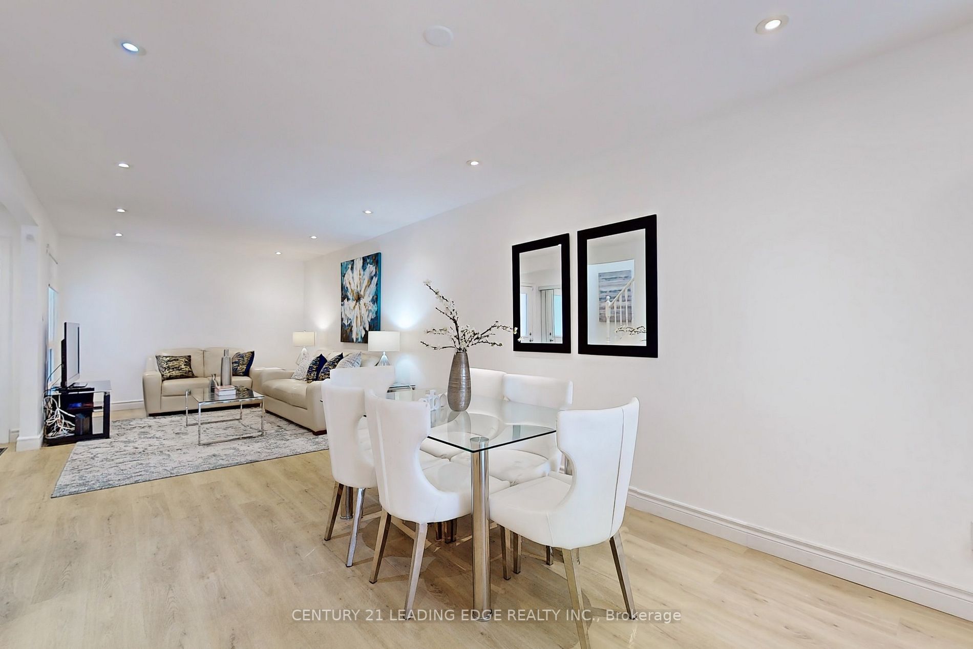 70 Jaffray Road