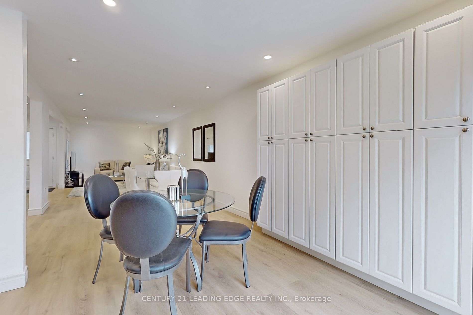 70 Jaffray Road