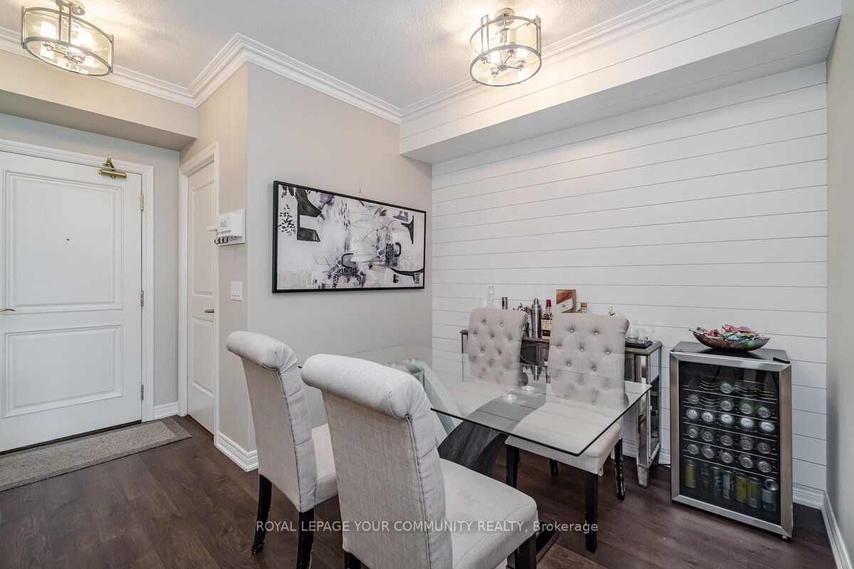 9245 Jane St, #609