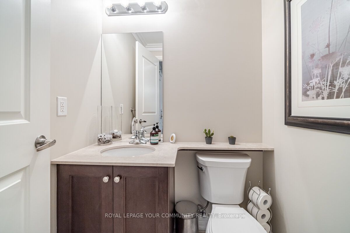 9245 Jane St, #609