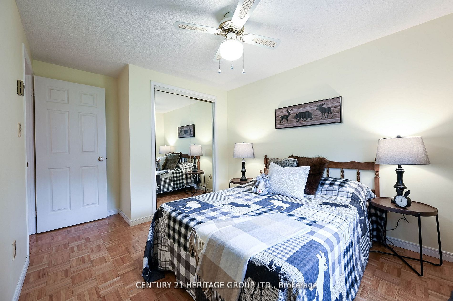 1 Cedar Crt