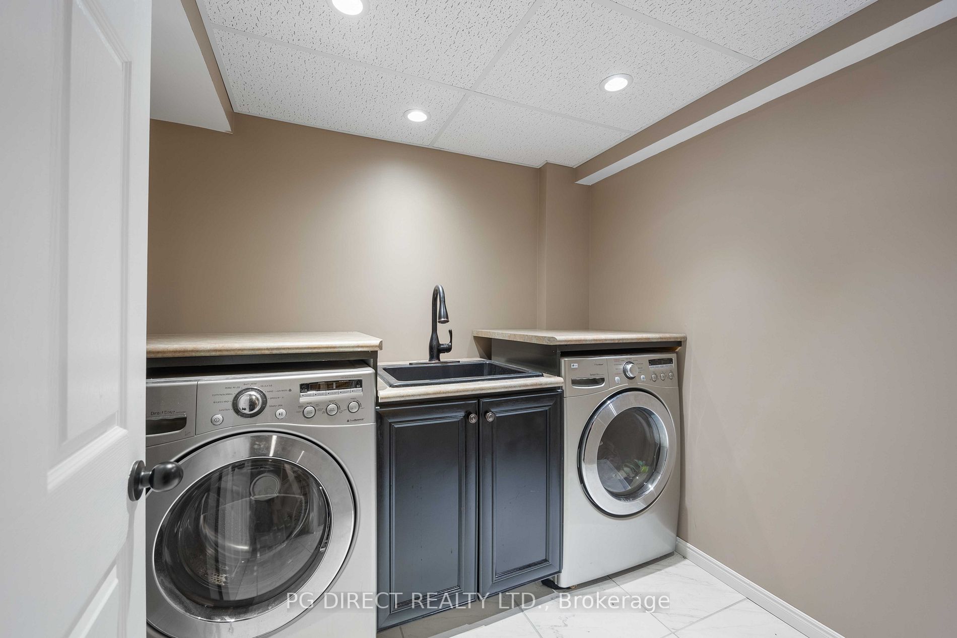 25 Wheler Crt