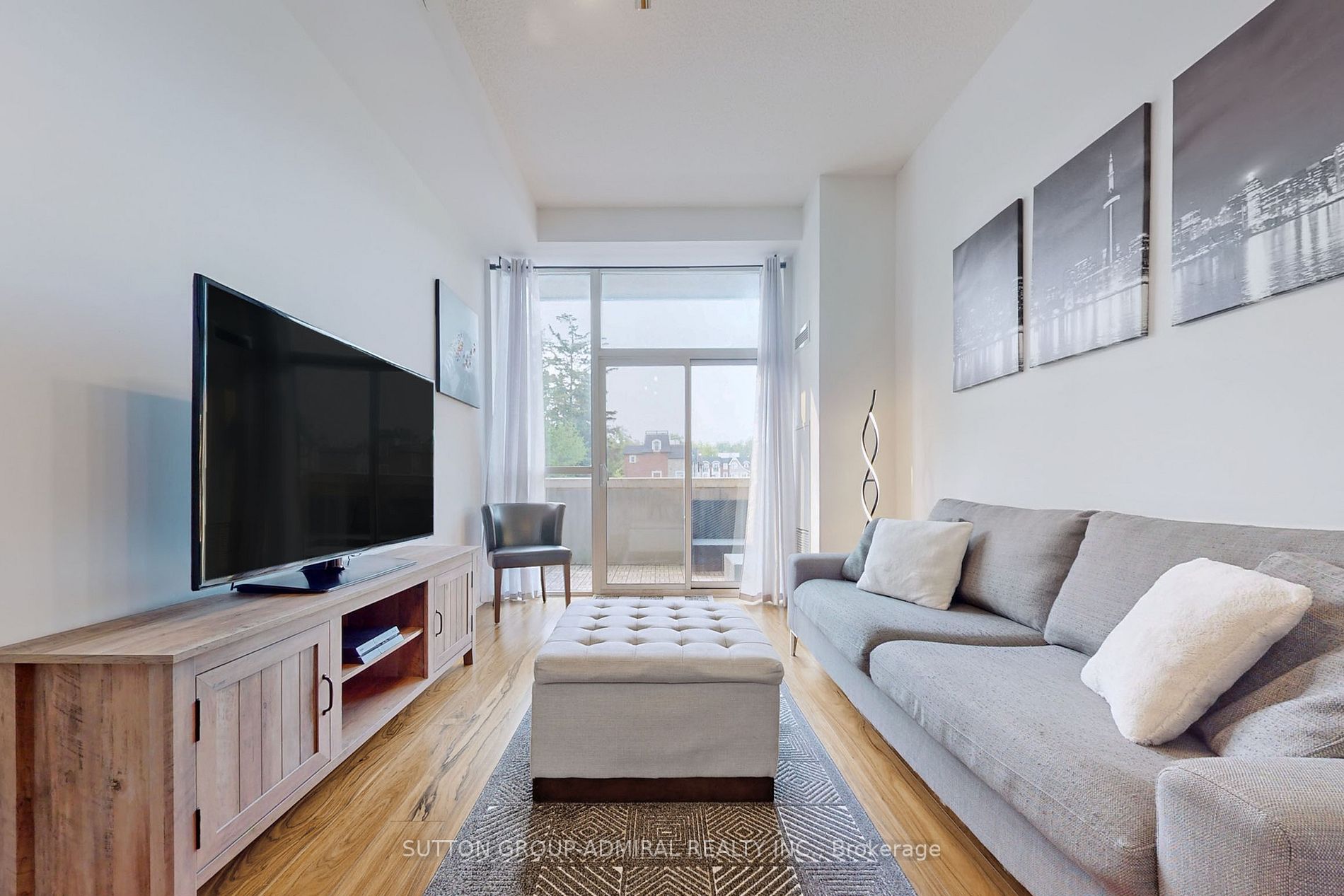 4700 Highway 7, #205
