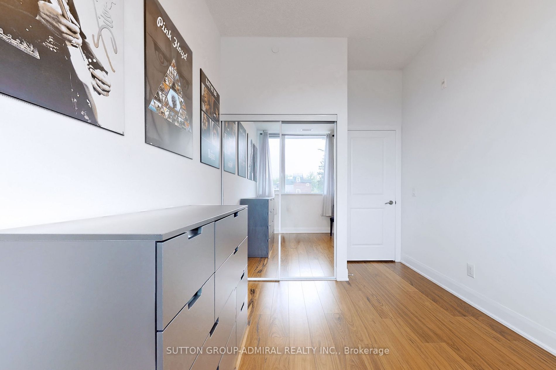 4700 Highway 7, #205