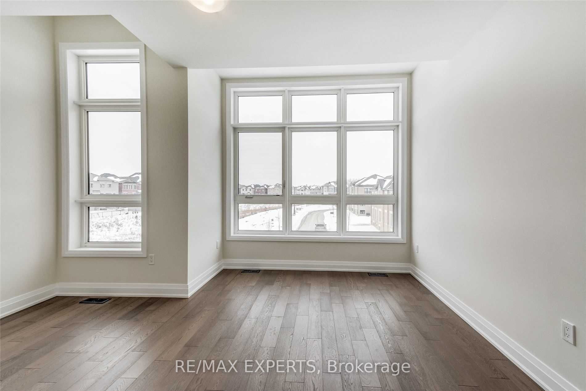 46 Galen Cres