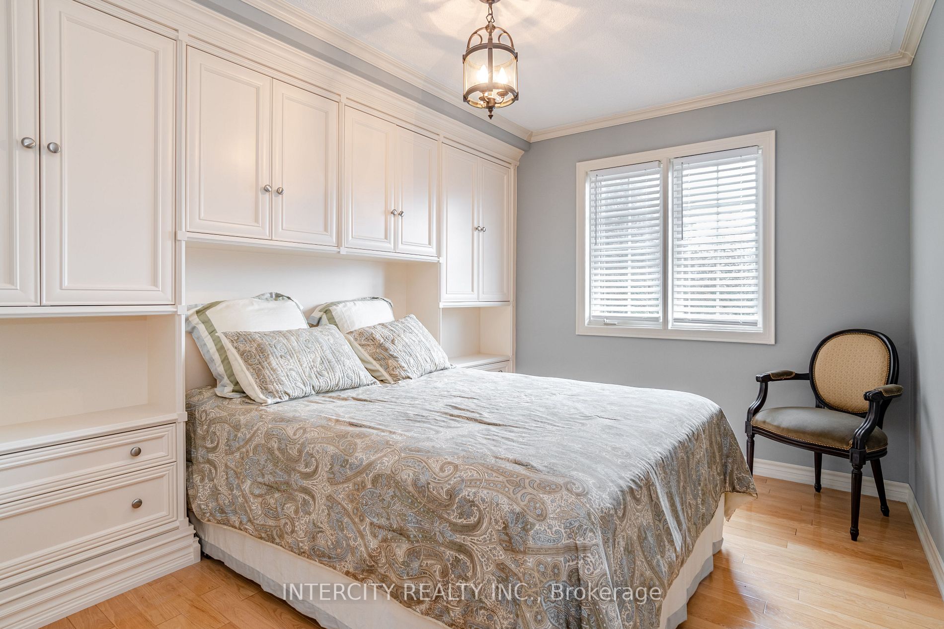 180 Blue Willow Dr, #43