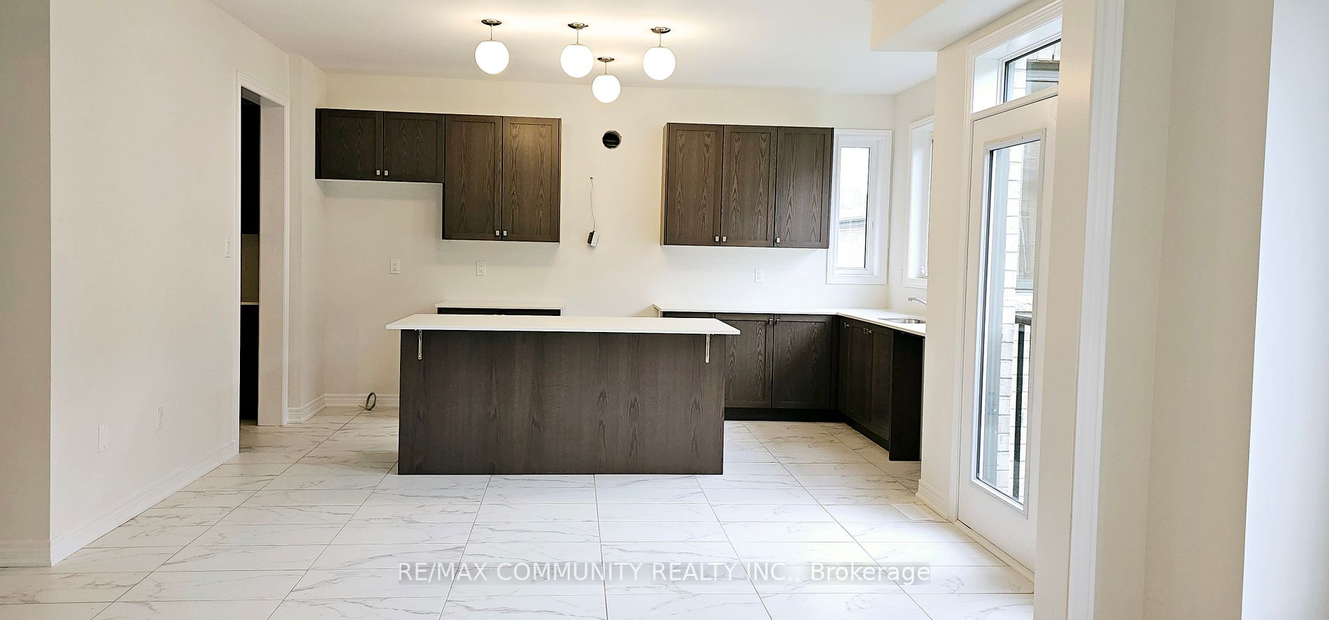 171 Fallharvest Way