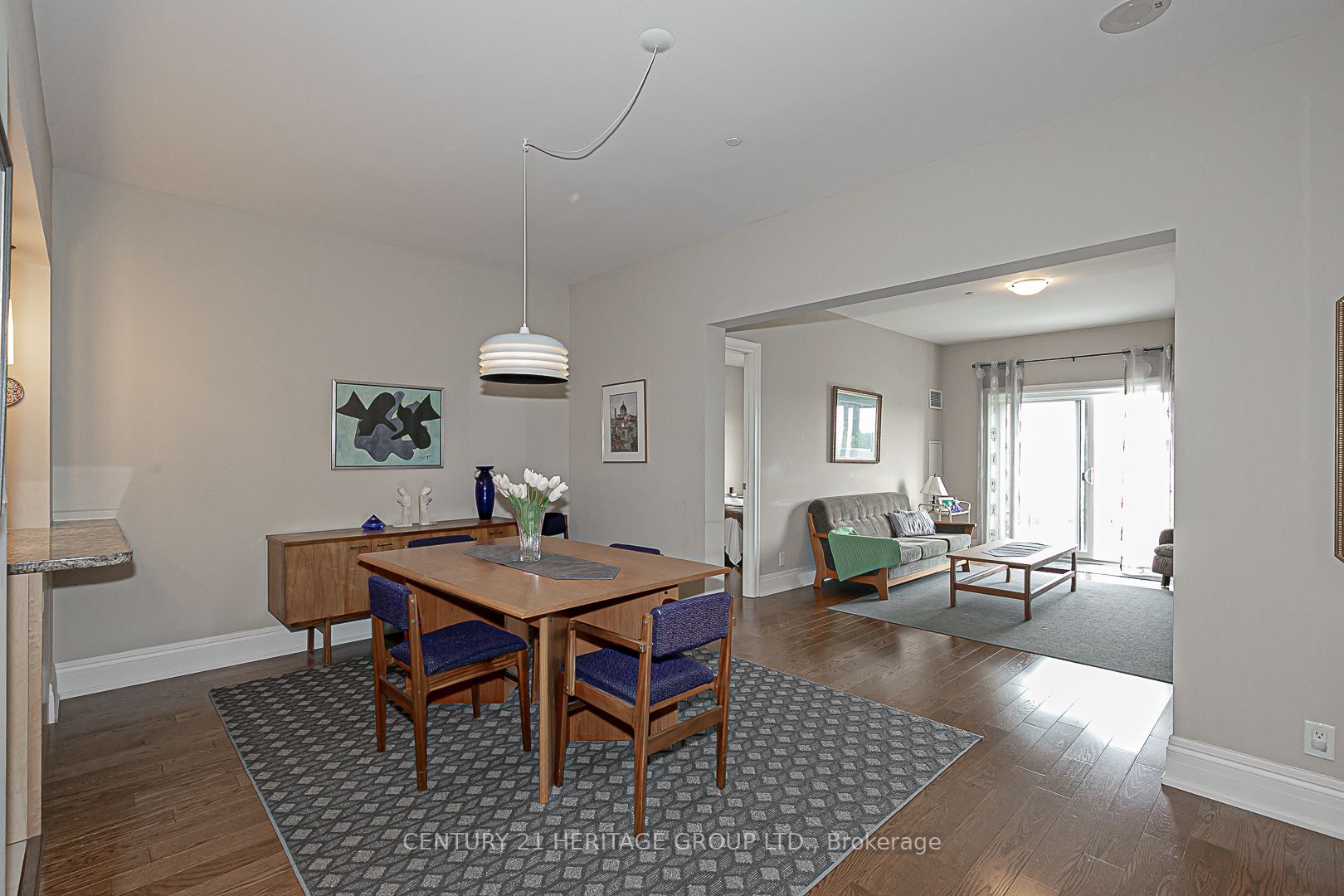 80 Burns Blvd, #321