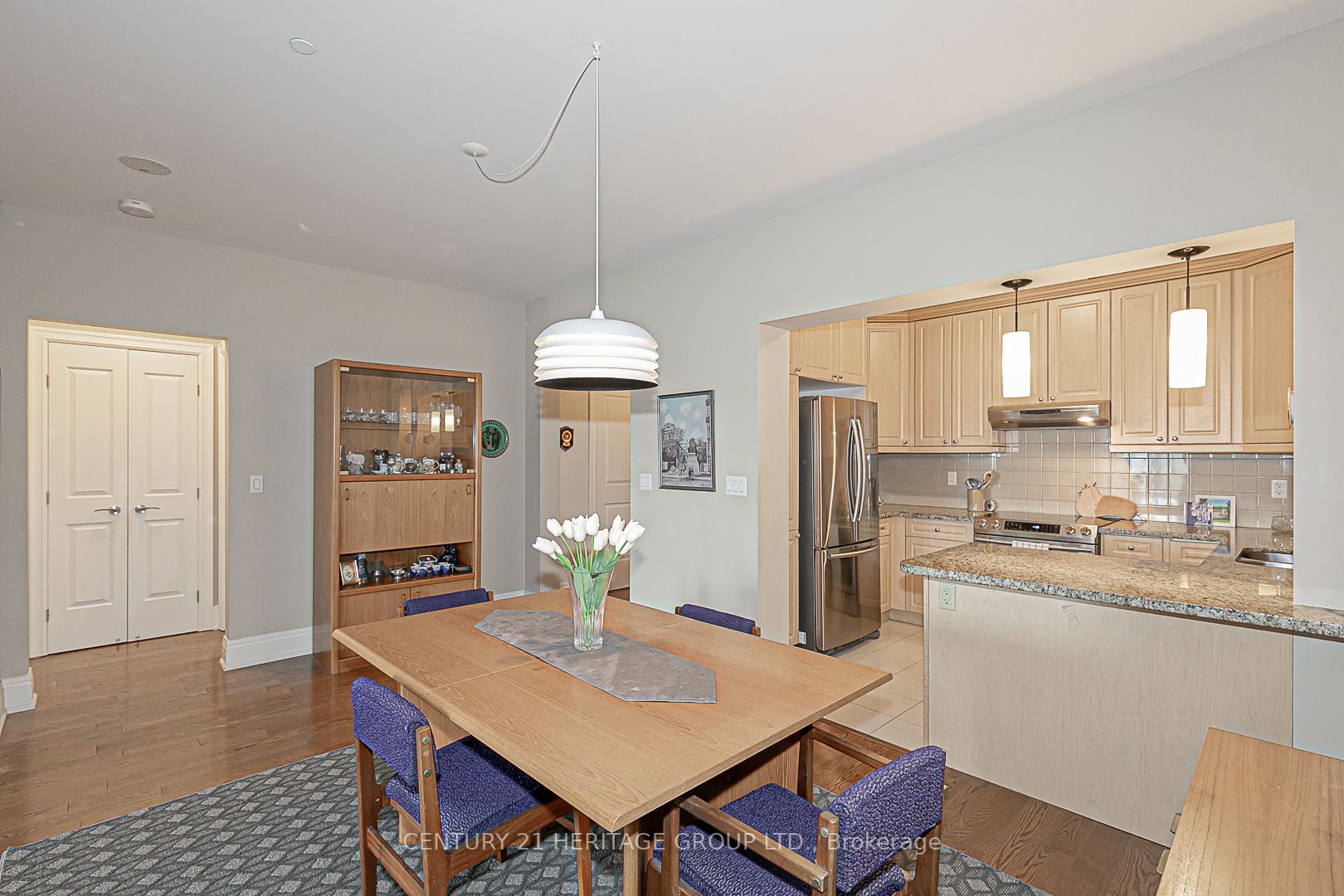 80 Burns Blvd, #321