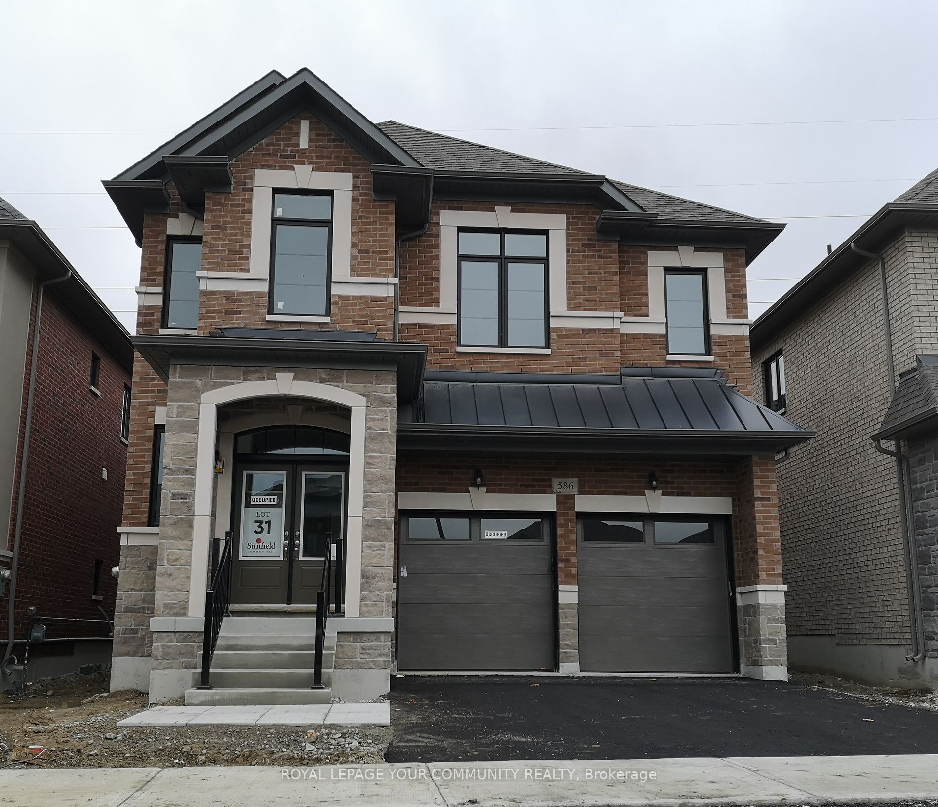 586-31 Kleinburg Summit Way