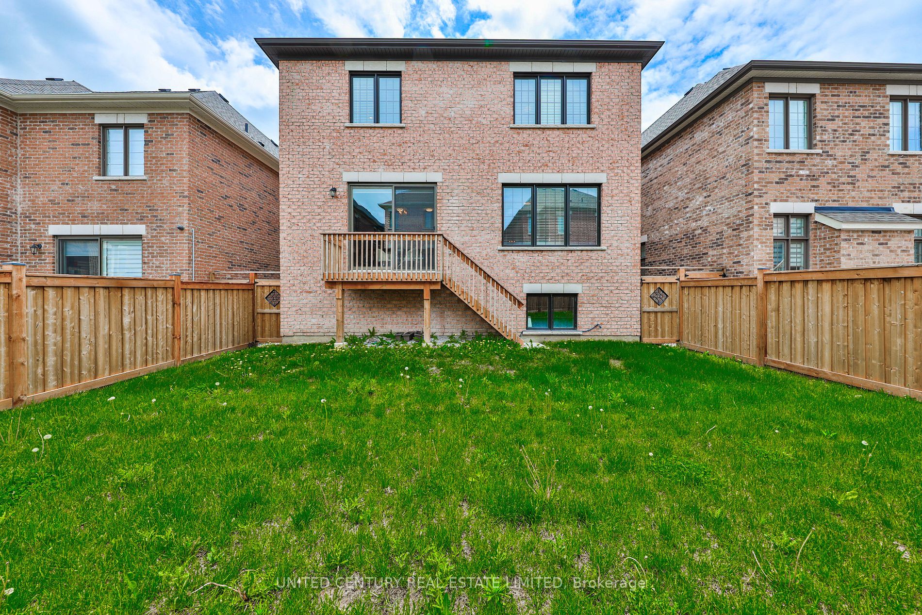 26 Barn Owl Way