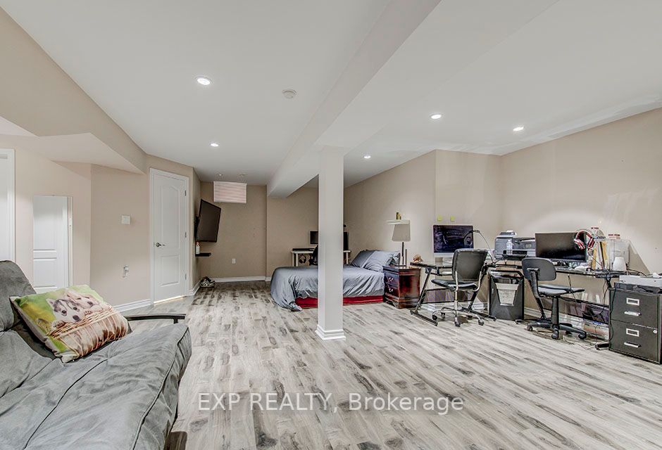 1175 Mitchell Crt