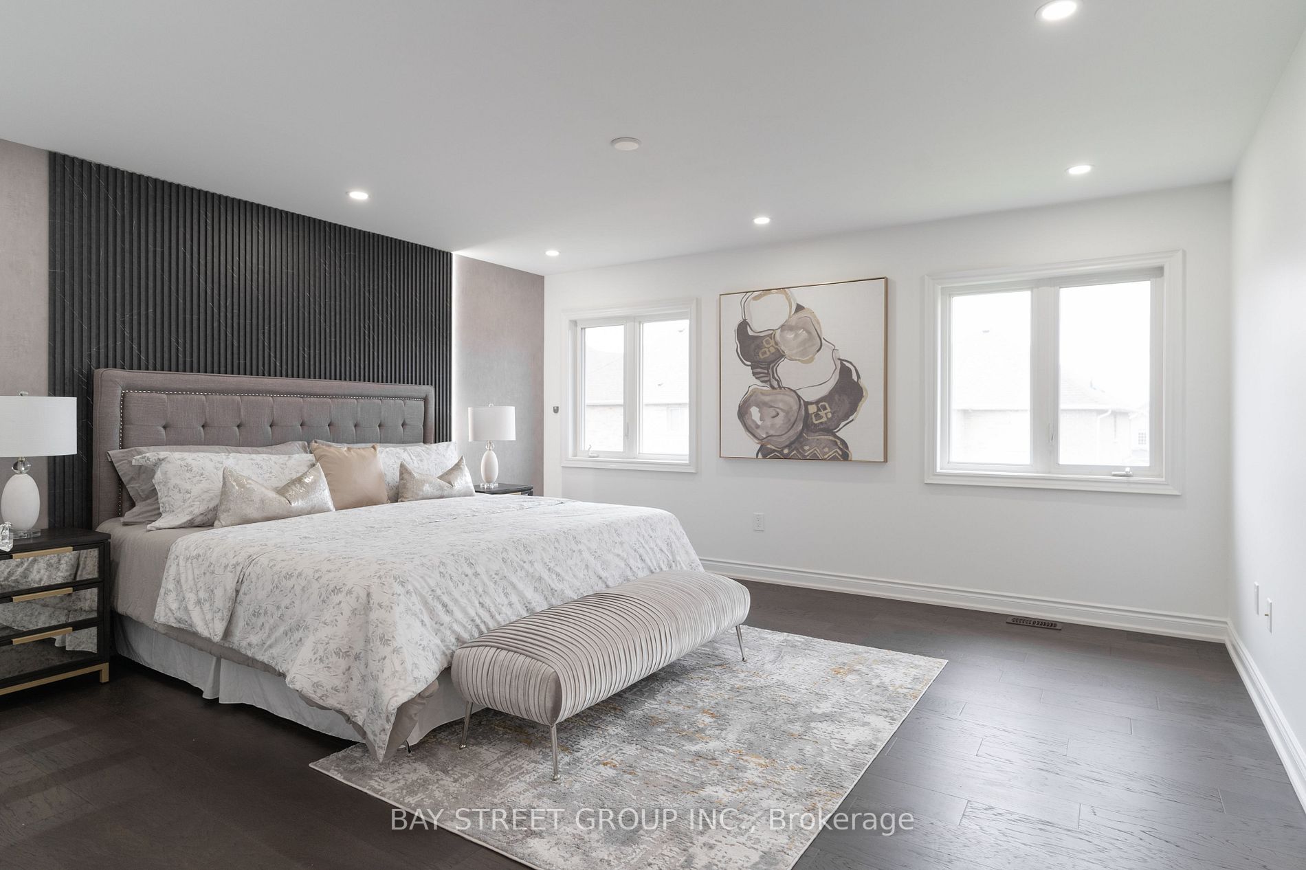 10 Milby Cres