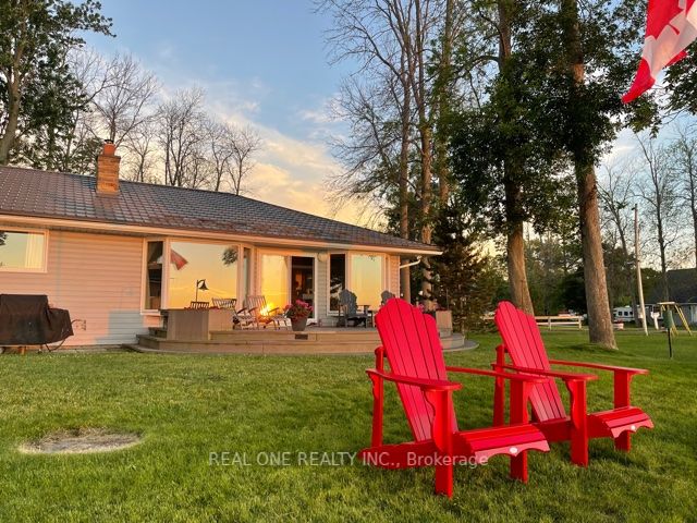 3 Lambrook Dr