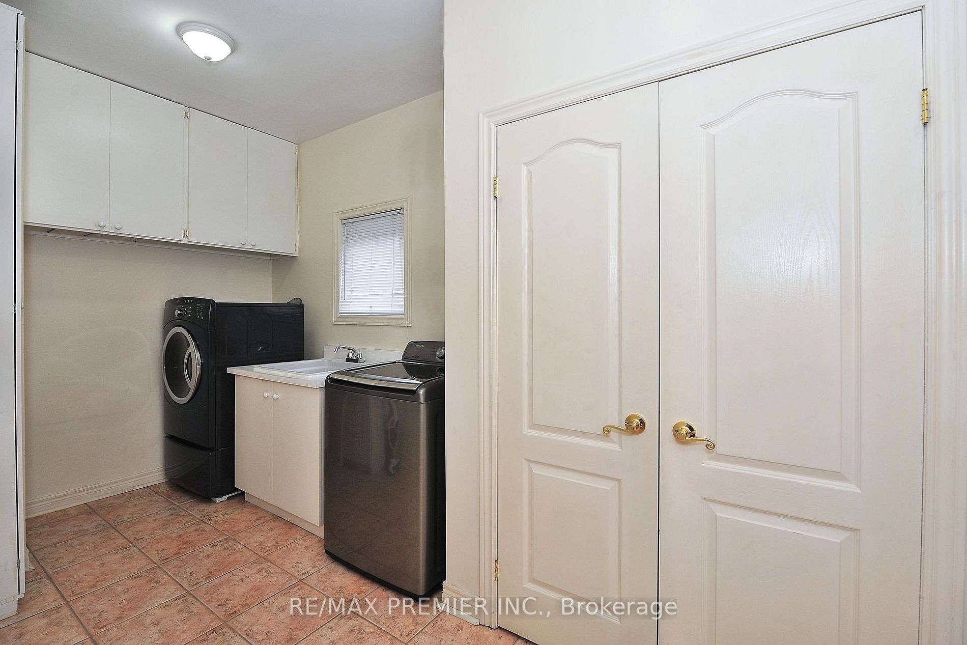 33 Everglades Crt