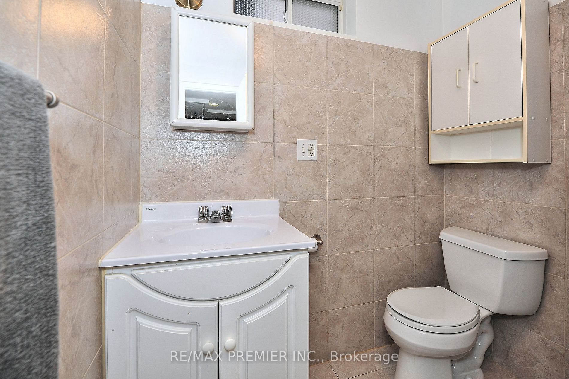 33 Everglades Crt