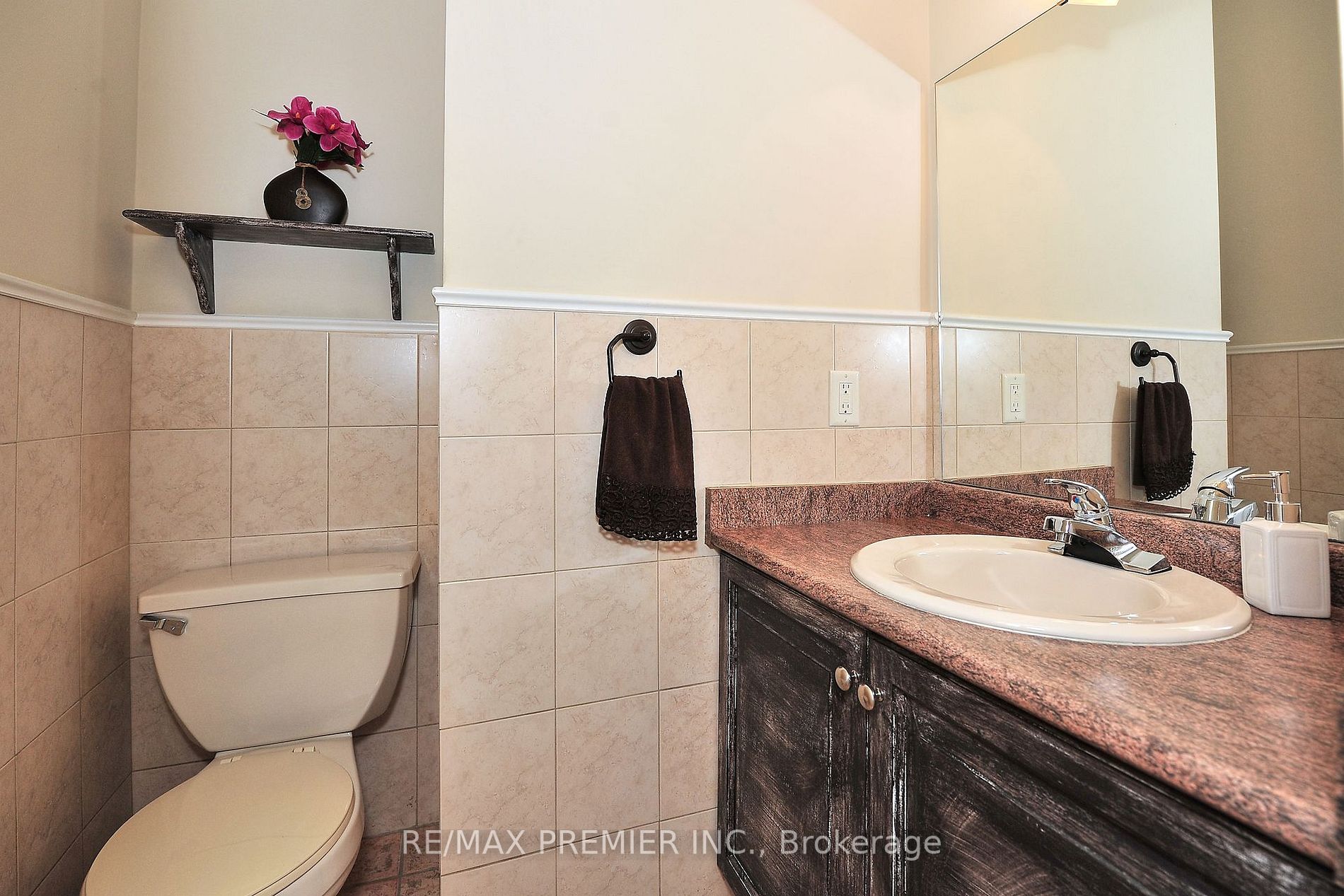 33 Everglades Crt