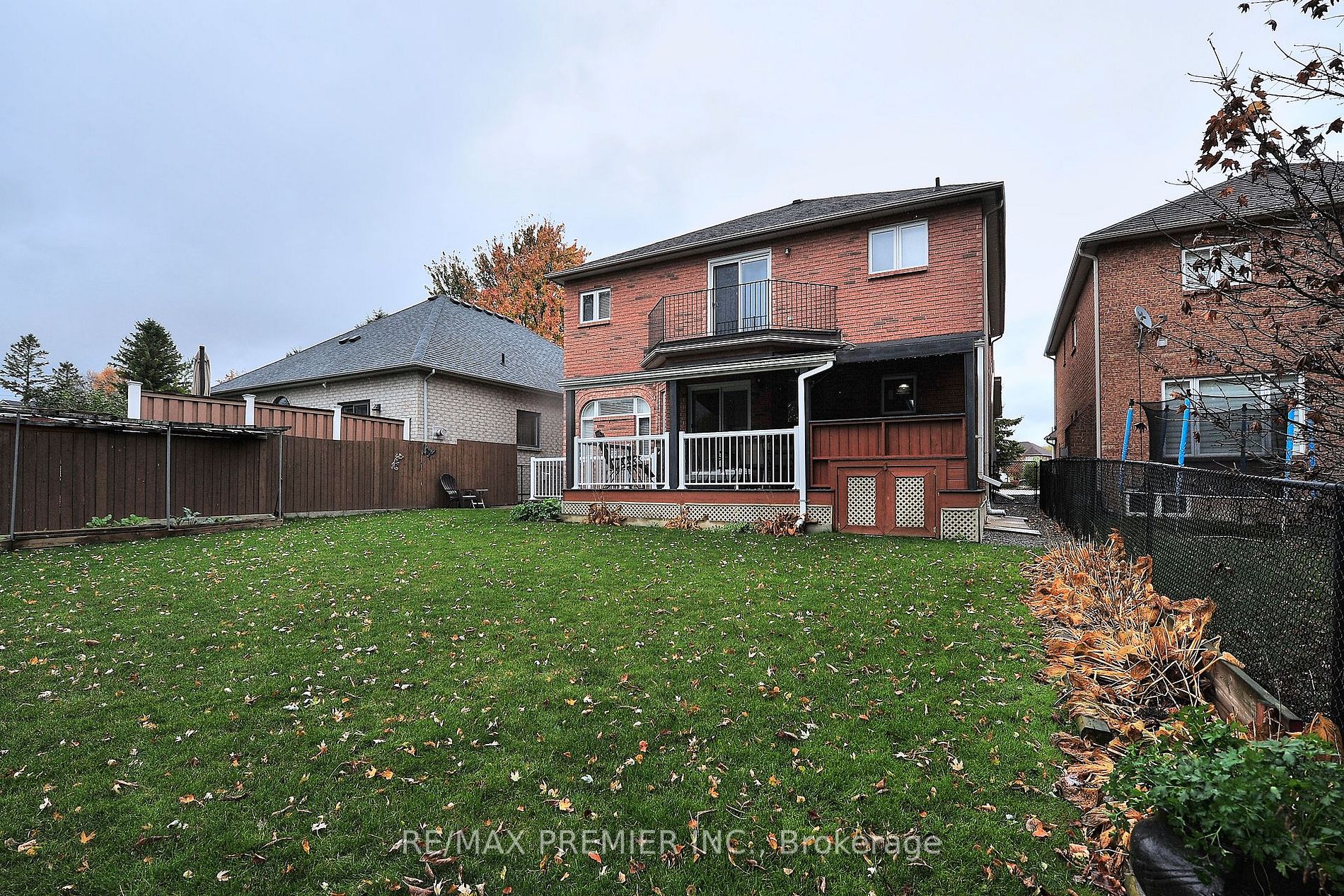 33 Everglades Crt