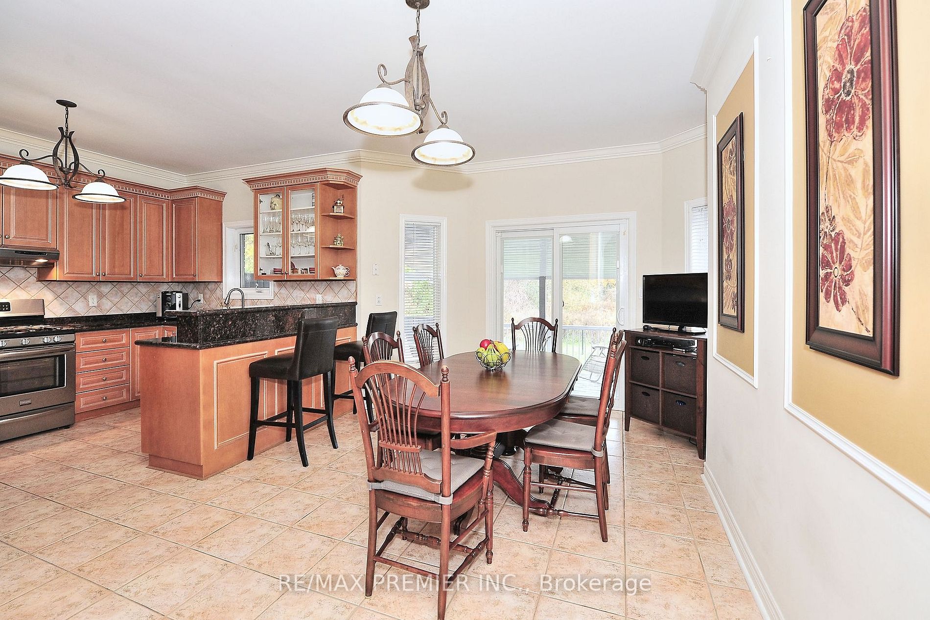 33 Everglades Crt