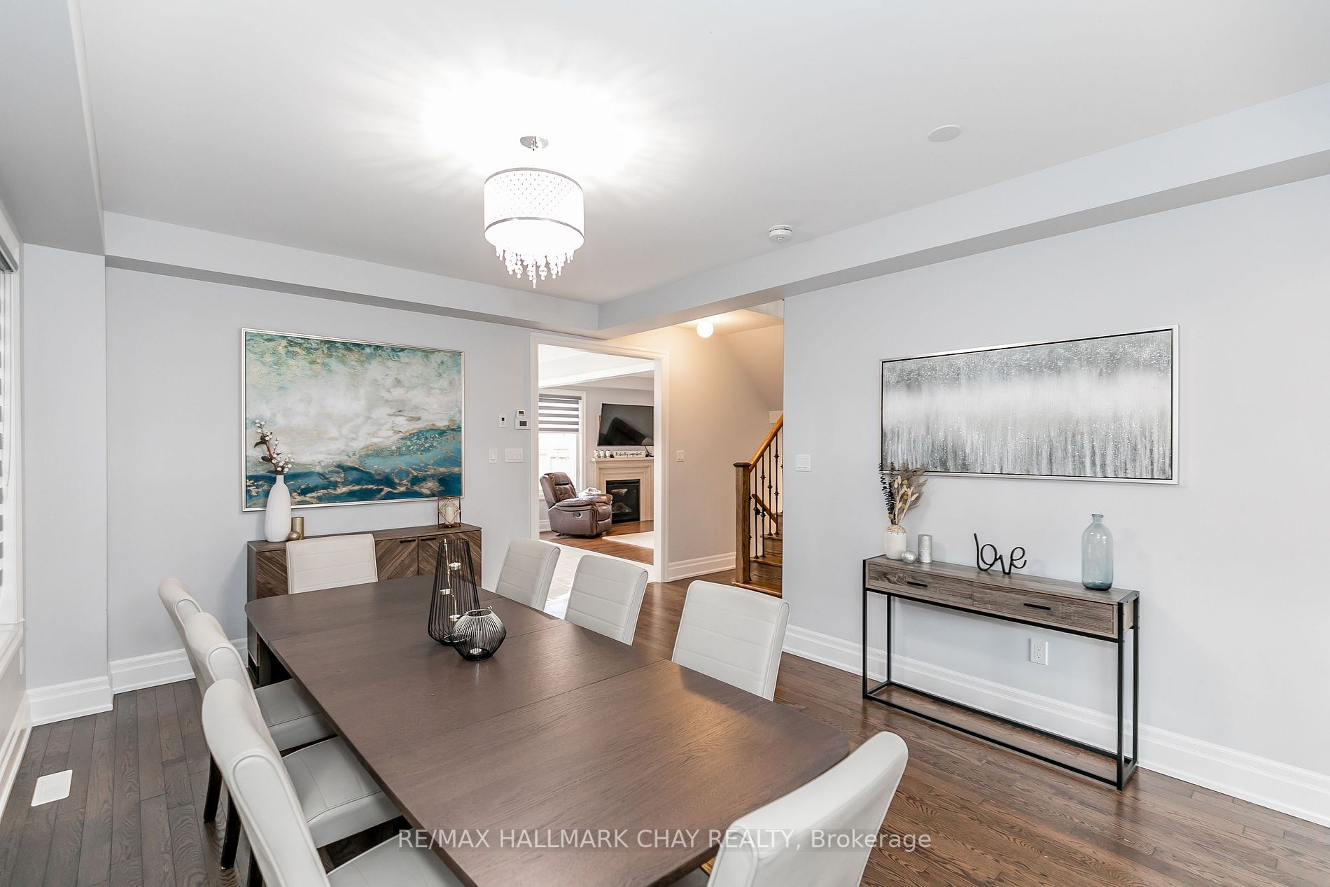 16 Mckay Ave
