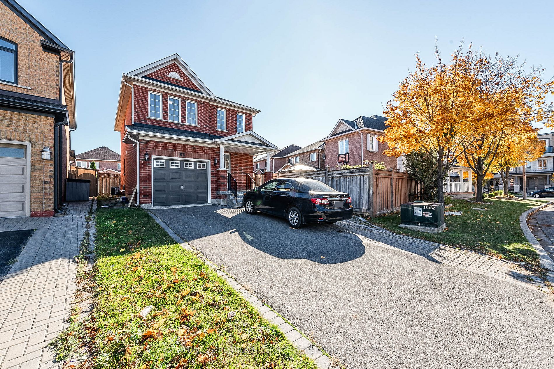 92 Kayla Cres