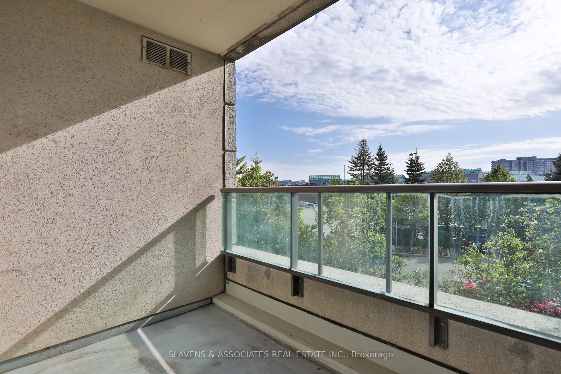 100 Promenade Circ, #209