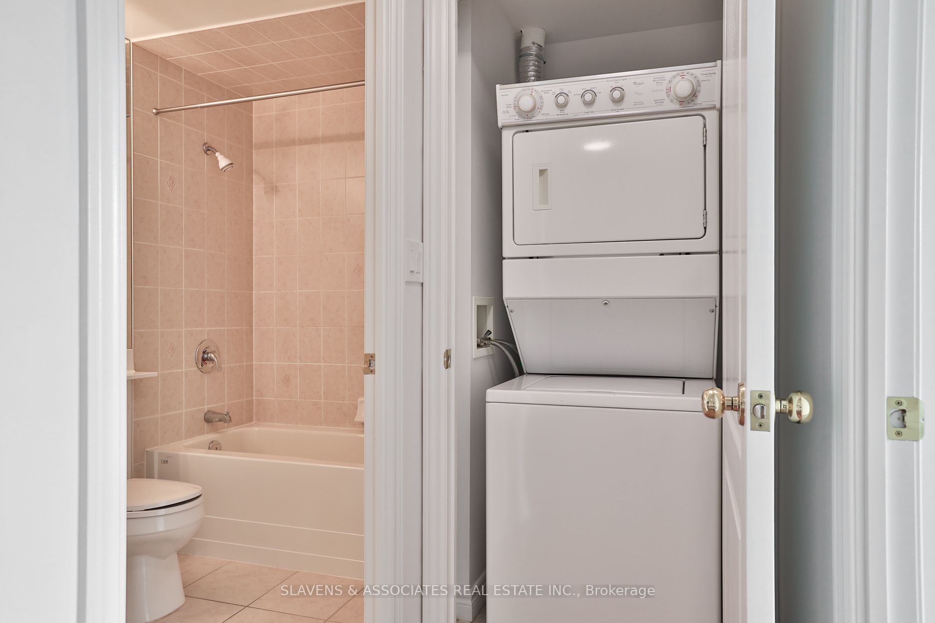 100 Promenade Circ, #209