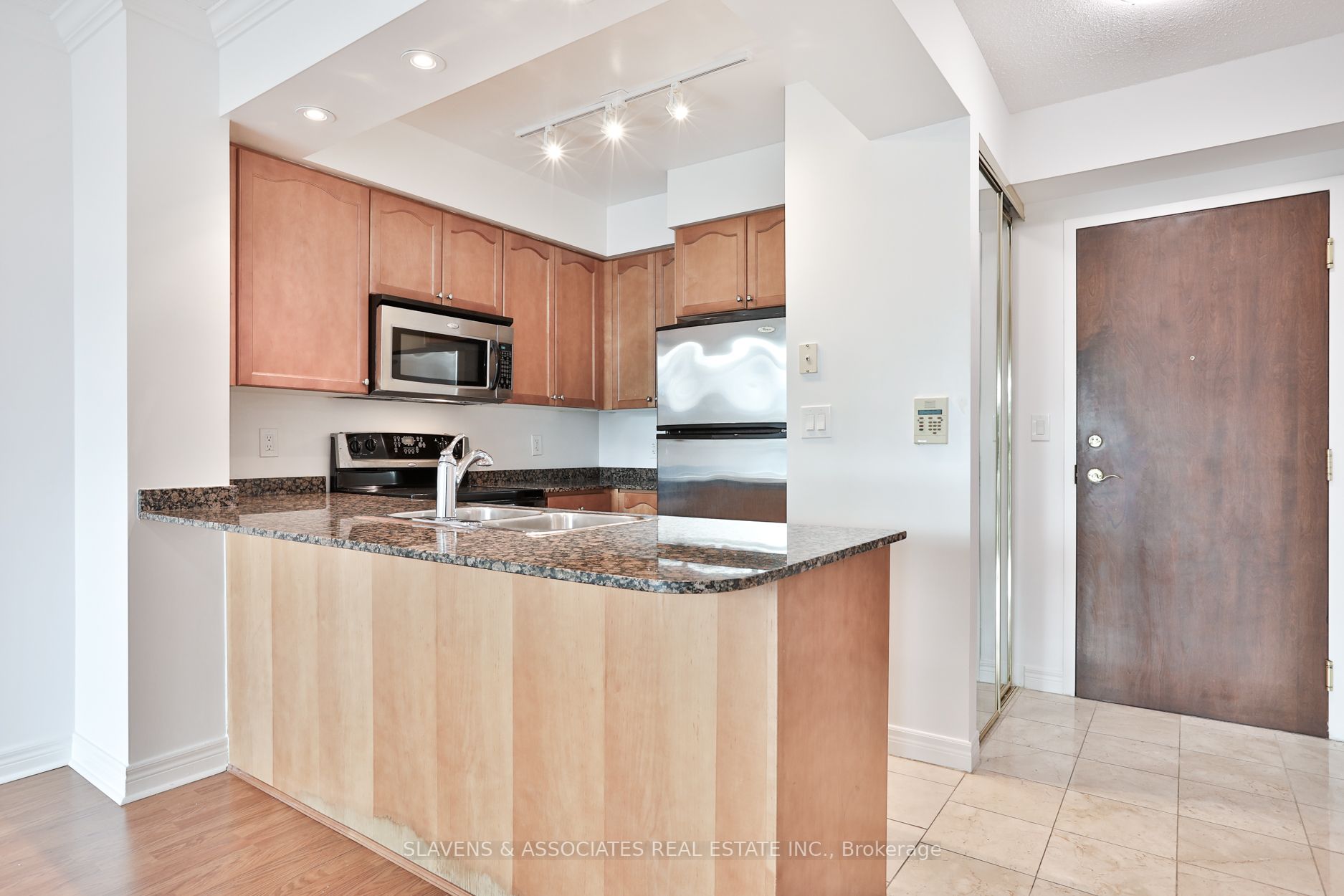 100 Promenade Circ, #209
