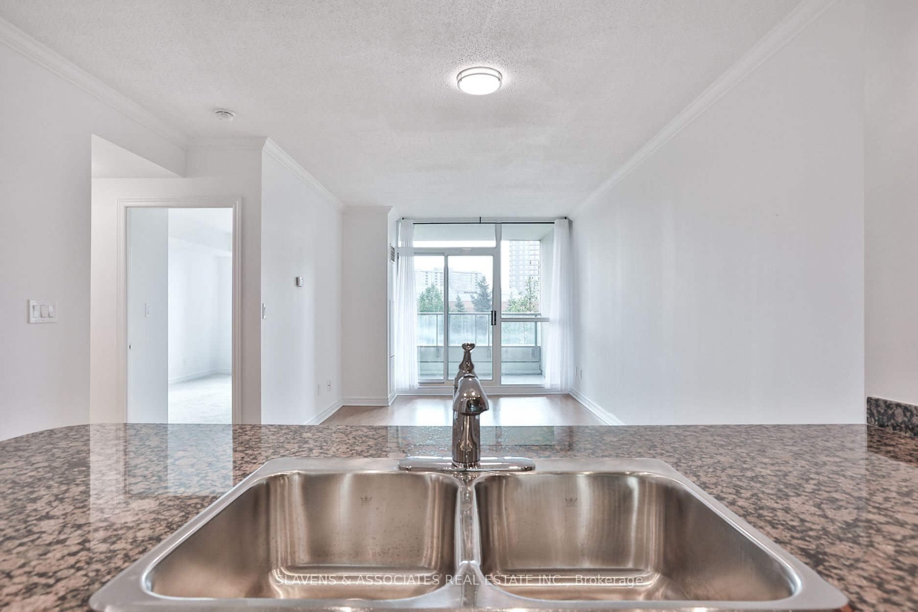 100 Promenade Circ, #209