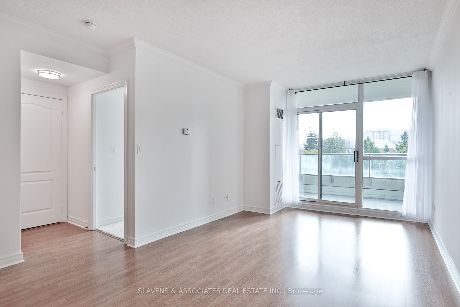100 Promenade Circ, #209