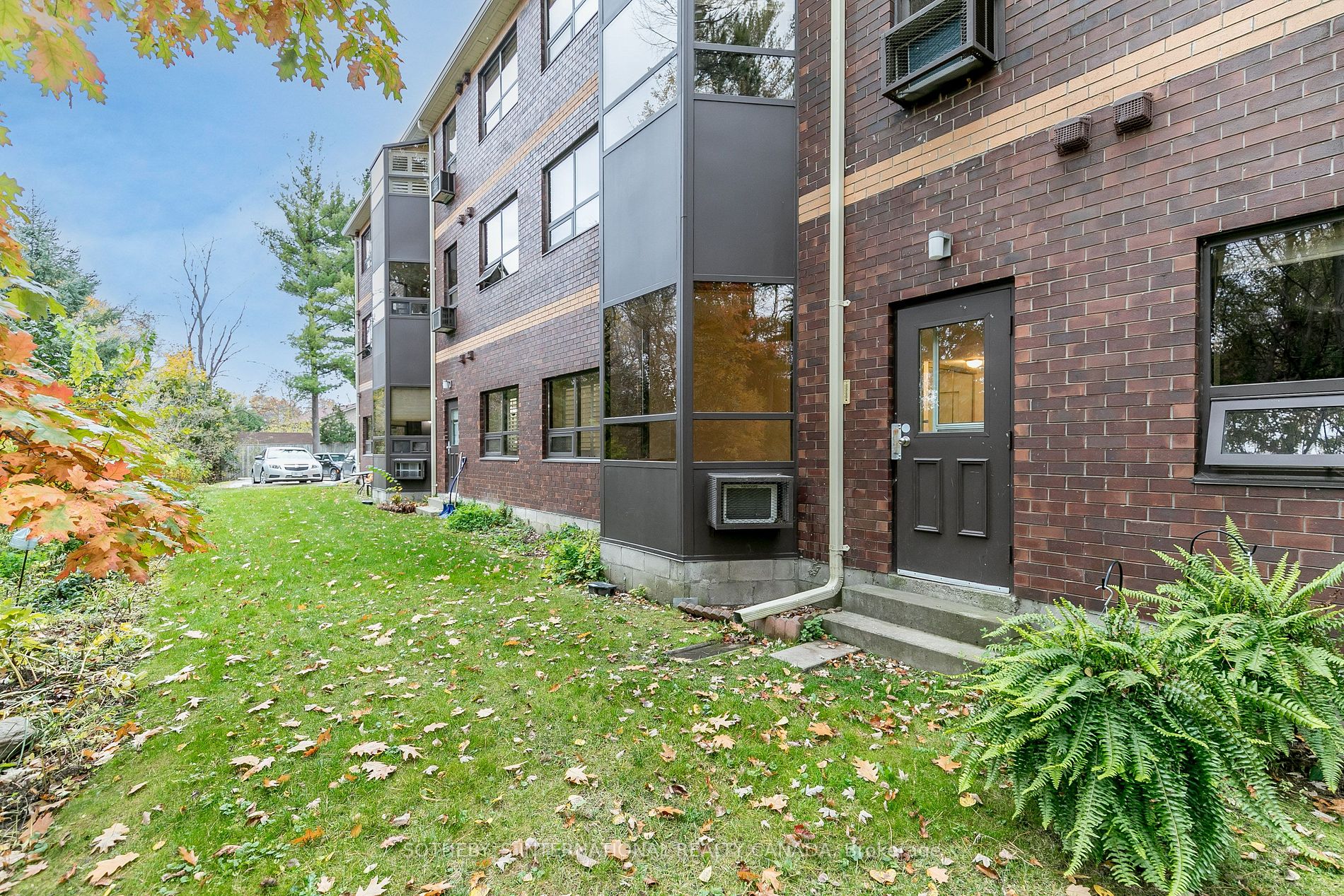 166 Olive St, #102