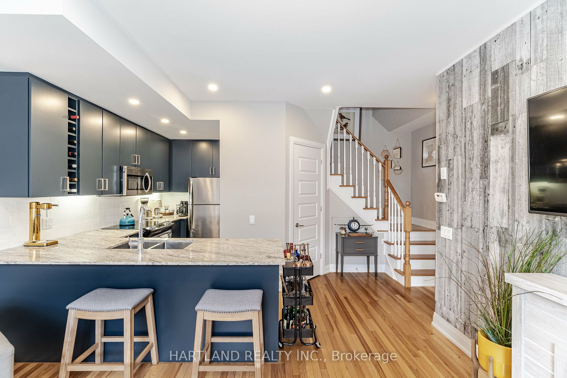 8167 Kipling Ave, #51