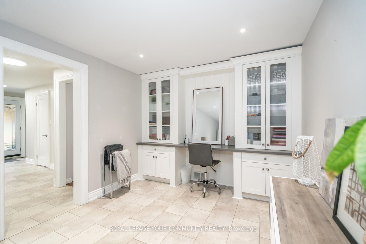 9 Cedar Crescent