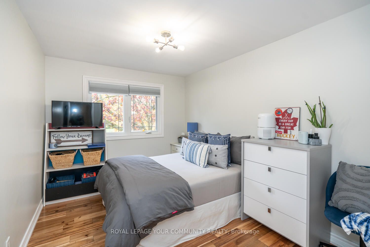 9 Cedar Crescent