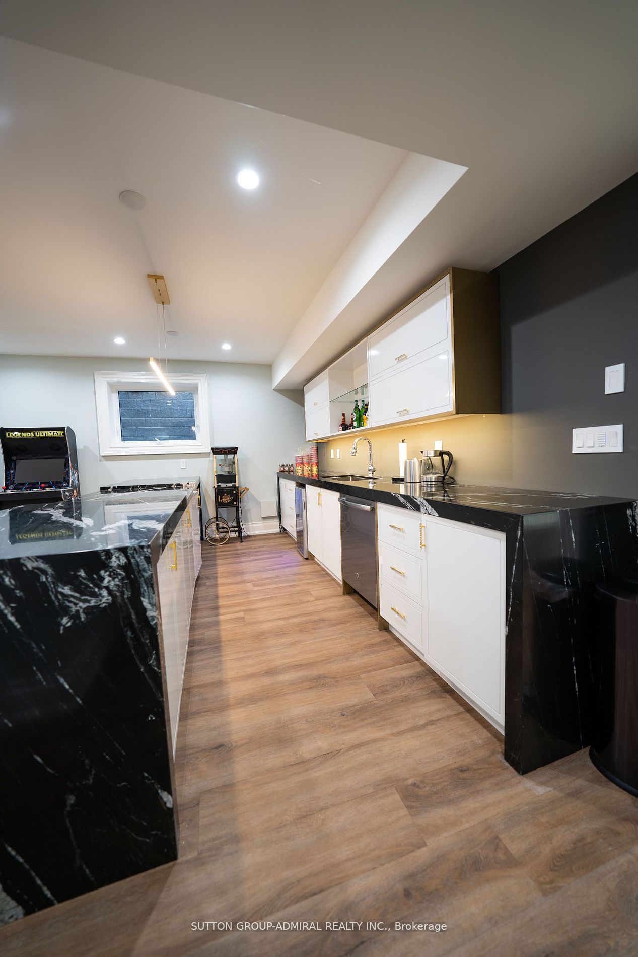 34 Mackay Dr
