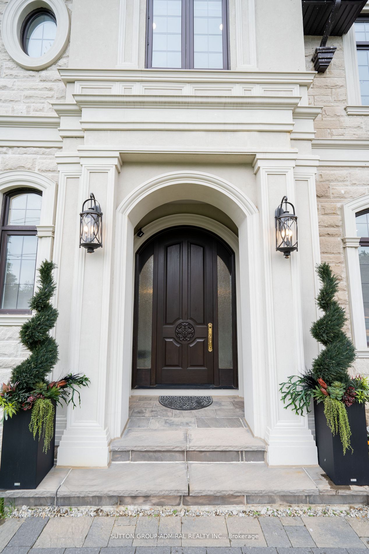34 Mackay Dr