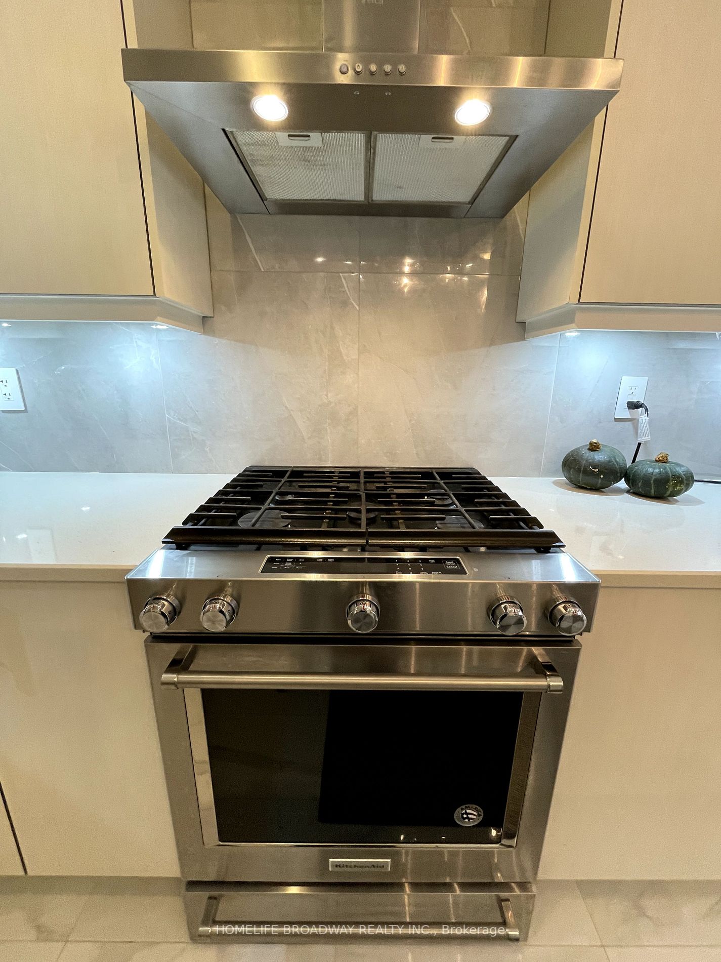 142 Drizzel Cres