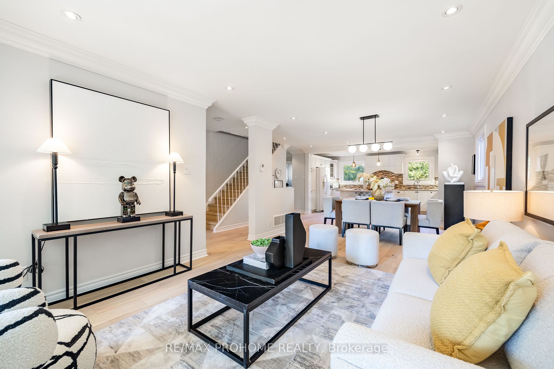 42 Ferrah St