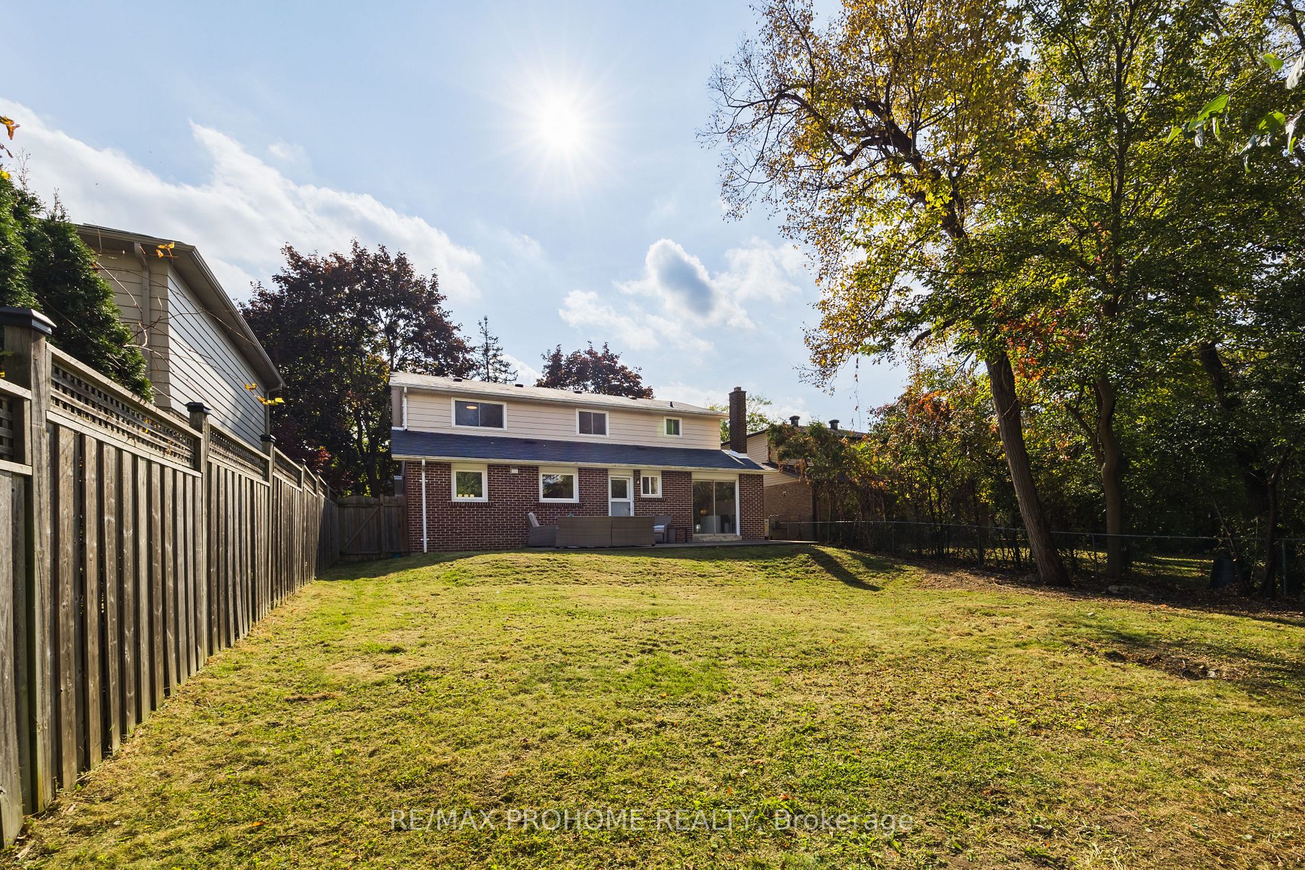 42 Ferrah St