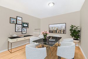 102 Zima Cres