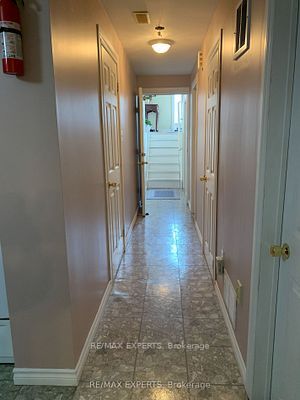 102 Zima Cres