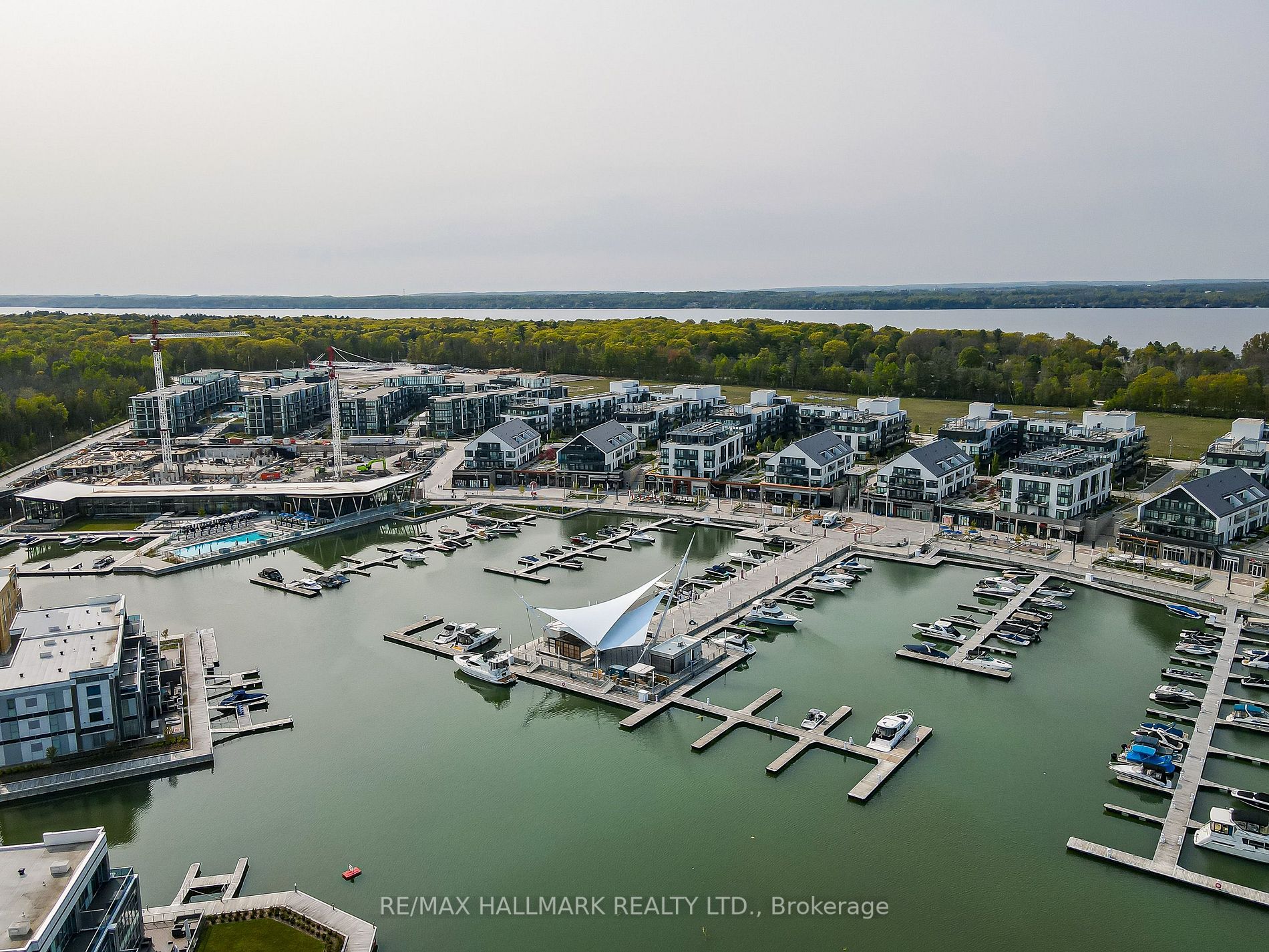 331 Broward Way, #142