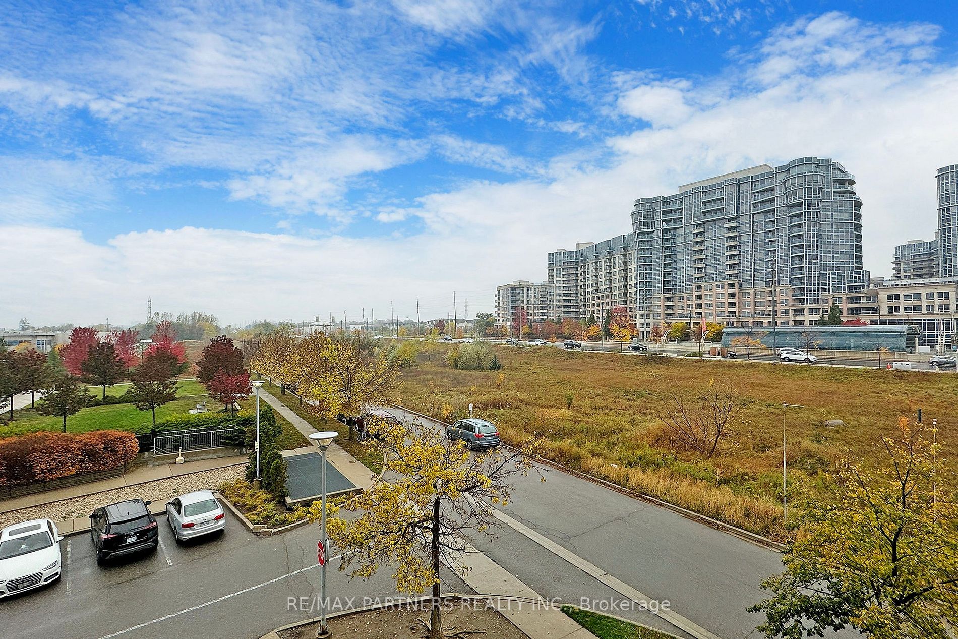 60 South Town Centre Blvd, #306