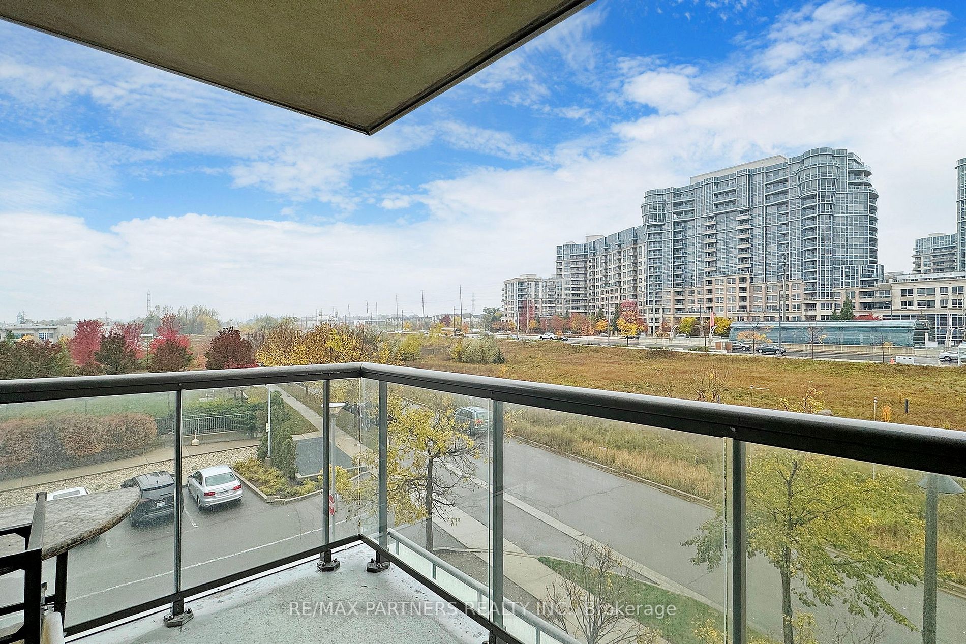 60 South Town Centre Blvd, #306
