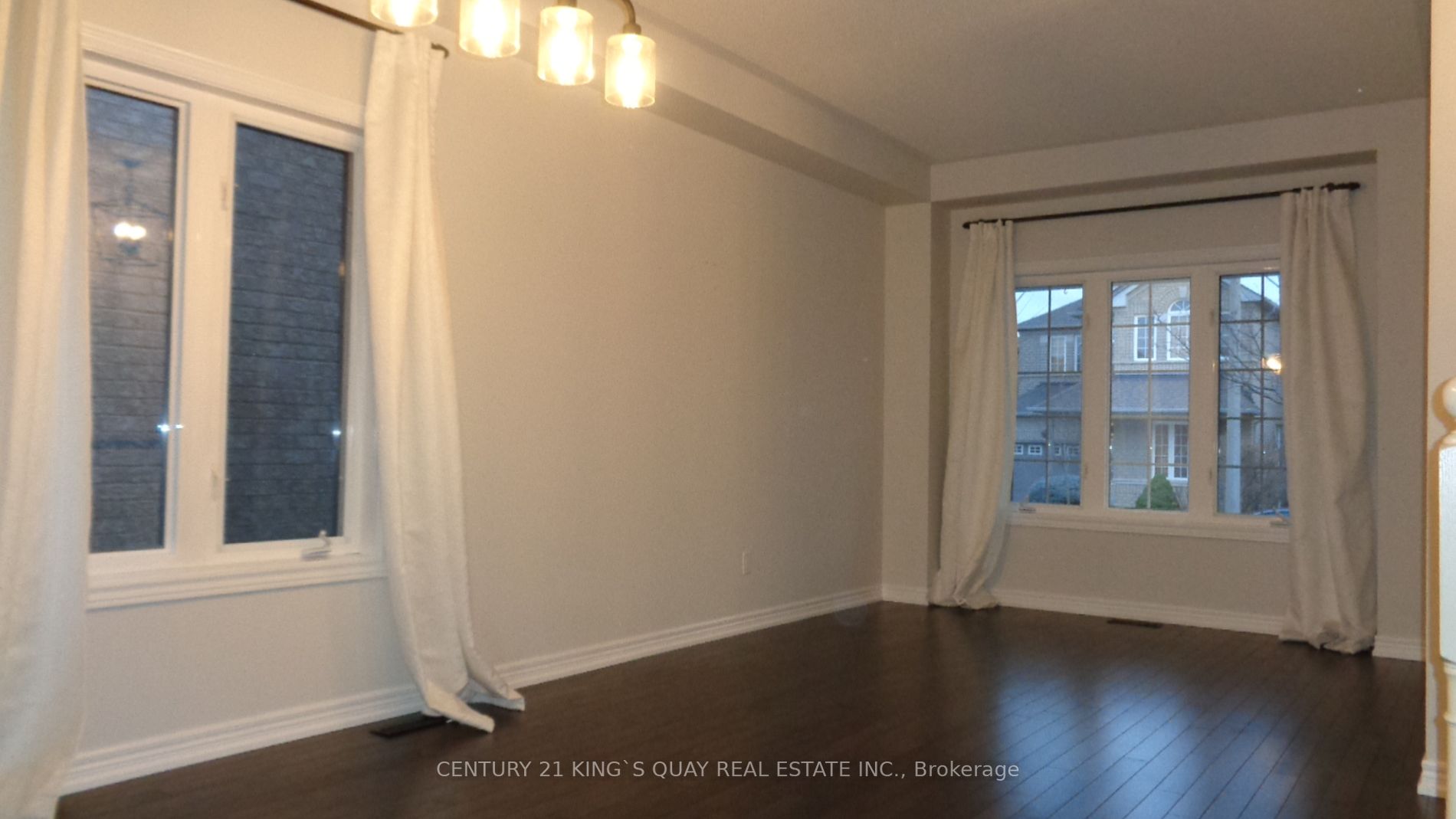 84 Battleford Ave