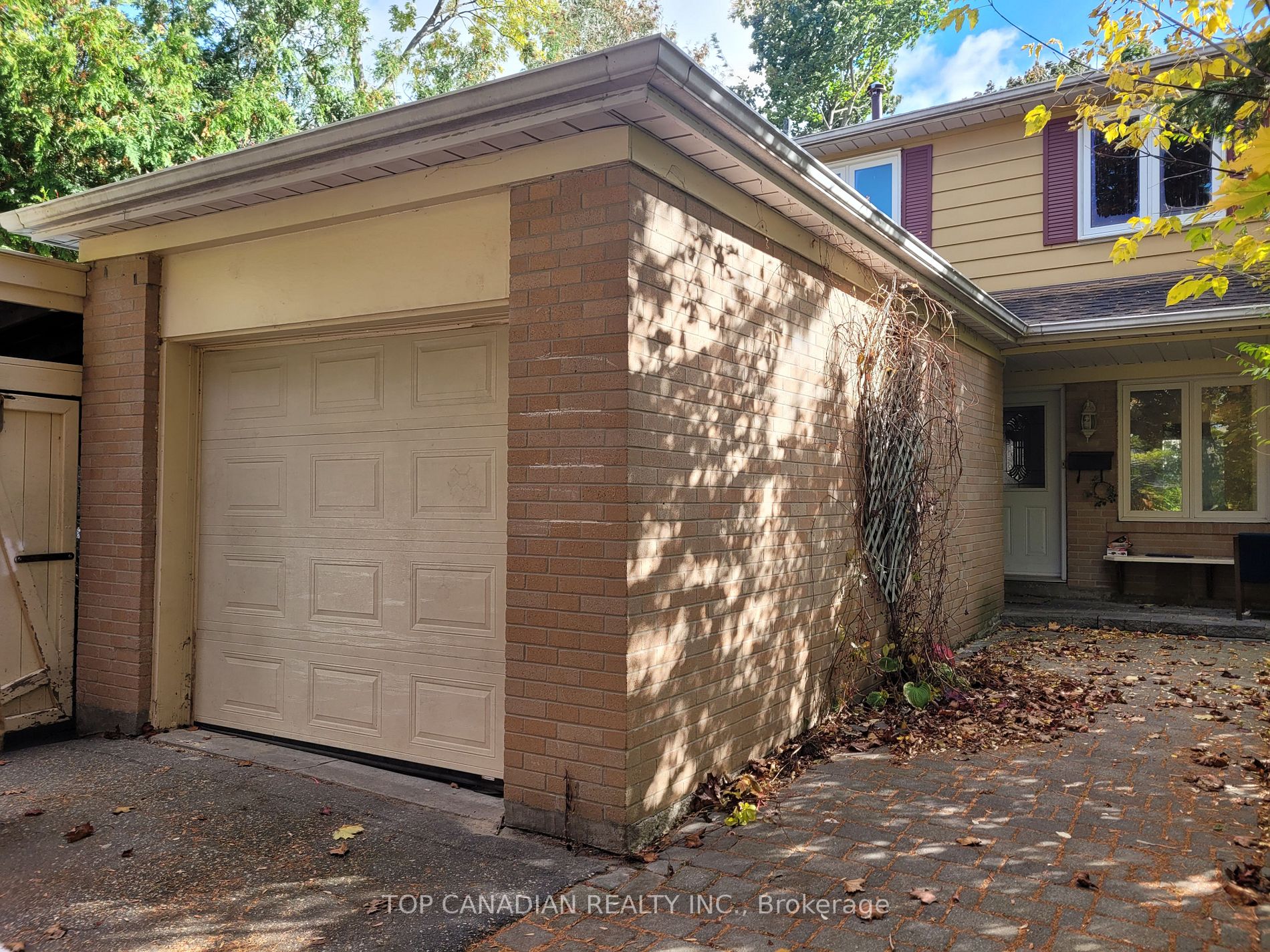 127 Huron Heights Dr, #Main
