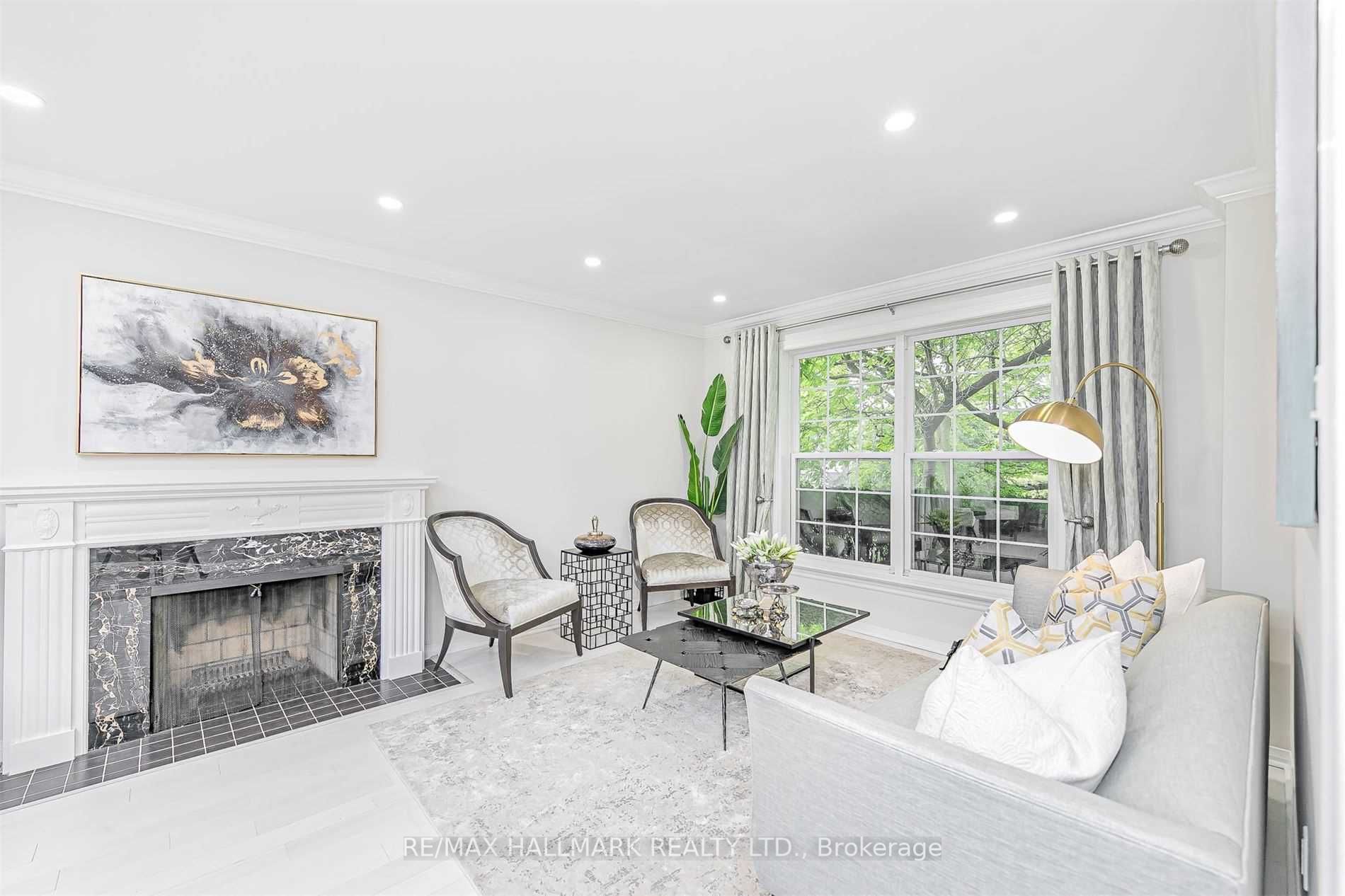 65 Riverside Blvd