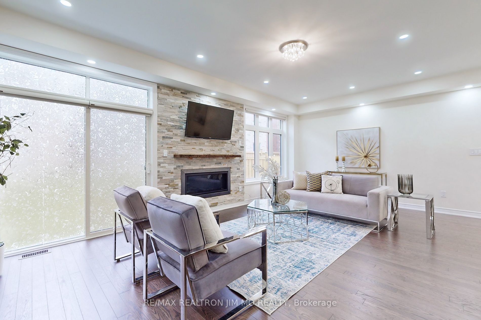 63 Prunella Cres