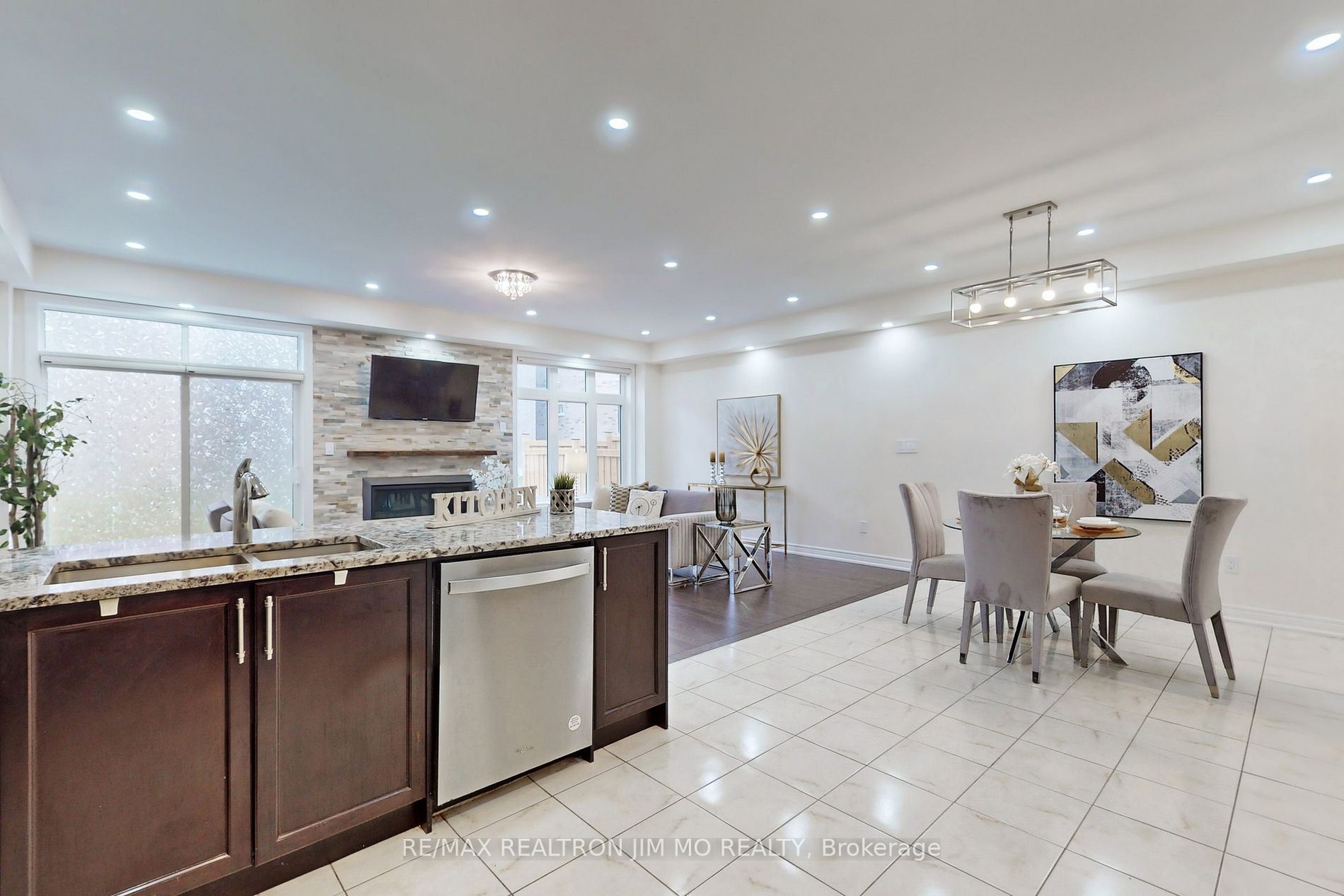 63 Prunella Cres